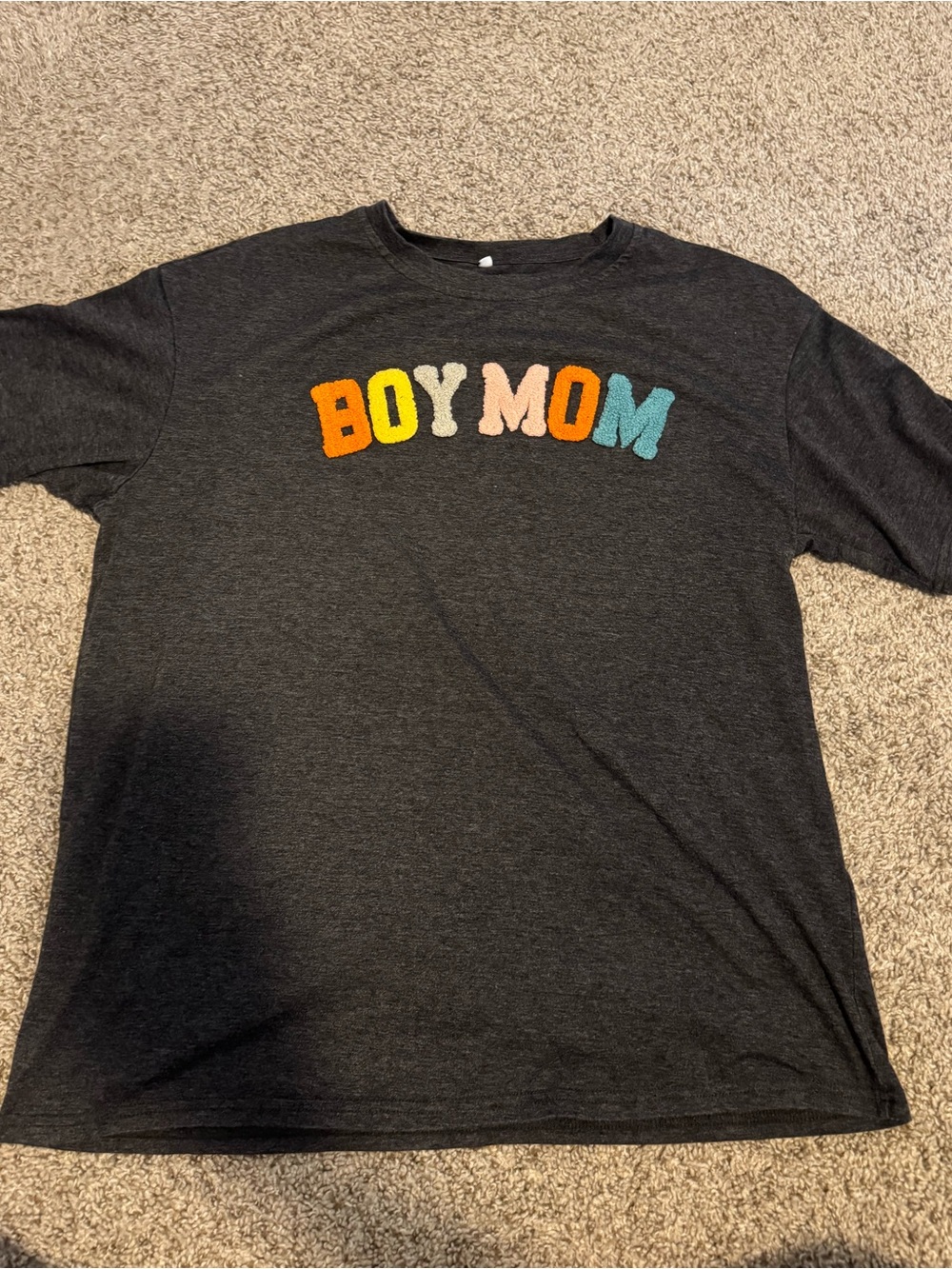 Boy Mom women’s size medium tshirt